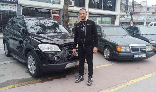 Çarpıp kaçtı, arkasında 15 bin TL'lik zarar bıraktı