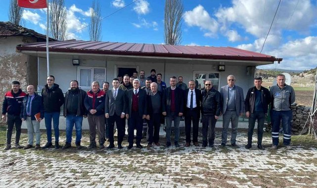 Çavdarhisar'da yol onarım ve stabilize çalışmaları