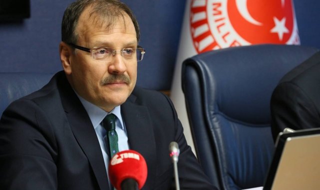 Çavuşoğlu'ndan Hanau soruşturmasına tepki