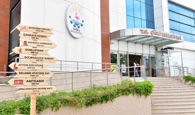 Çiğli Belediyesinde 3 müdürlük daha kadınlara emanet