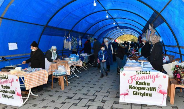 Çiğli'de Kadın Üretici Pazarı açıldı
