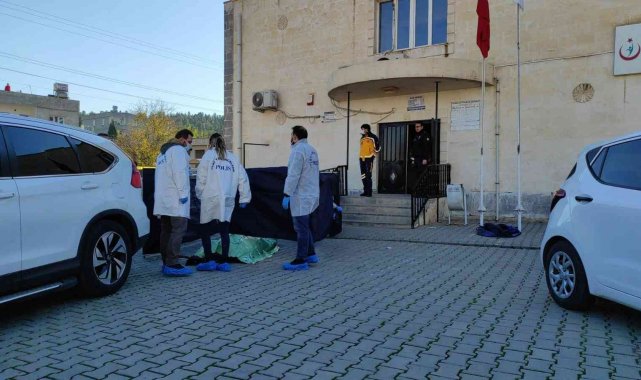 Cinnet getiren şahıs eşini öldürdükten sonra intihar etti