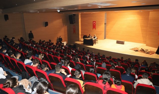 Cizre'de 'Ya İstiklal ya izmihlal' tiyatro oyunu sahnelendi