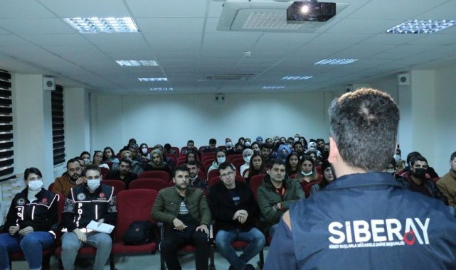 Cizre&#039;de öğretmenlere Siberay Projesi, Narkorehber ve &#039;Uyuma&#039; uygulaması anlatıldı