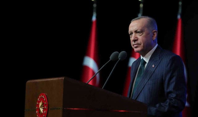 Cumhurbaşkanı Erdoğan: "Hedefimiz dünyanın ilk 10 ekonomisi içine girmektir. Bu hedefe ulaşmaya hiç olmadığımız kadar yakınız"
