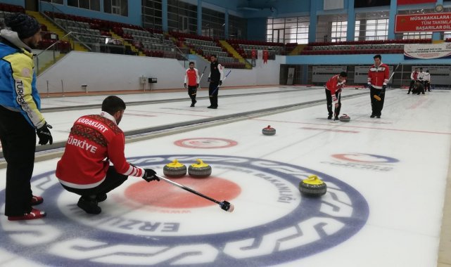 Curling Milli Takımı Erzurum&#039;da kampa girdi