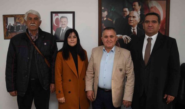 Davutlar ve Güzelçamlı esnafı Kuşadası Belediyesi'nin çalışmalarından memnun