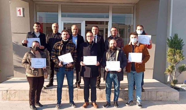 Denizli OSB'de mesleki gelişim eğitimini tamamlayanlar sertifikalarını aldı