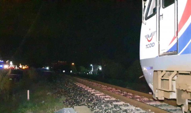 Denizli'ye gelen yolcu treninin çarptığı adam hayatını kaybetti