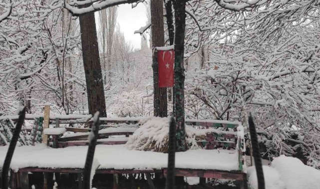 Develi beyaza büründü