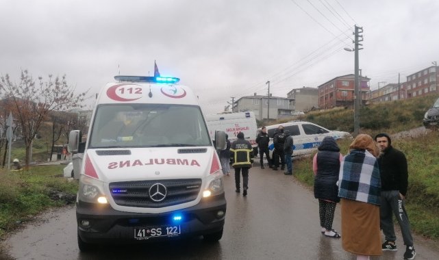 Devrilen soba evi yaktı, 2 kişi hastanelik oldu