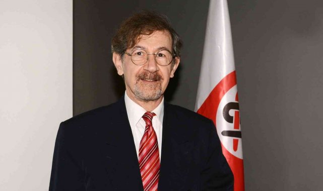 Diş Hekimi Aydın: "Ağız kokusu depresyona sürüklüyor"