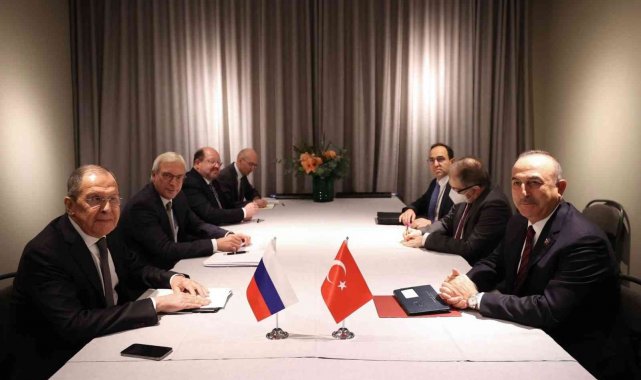 Dışişleri Bakanı Çavuşoğlu, Rus mevkidaşı Lavrov ile görüştü