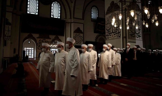 Diyanet İşleri Başkanı Erbaş'tan 'dijital bağımlılık' uyarısı