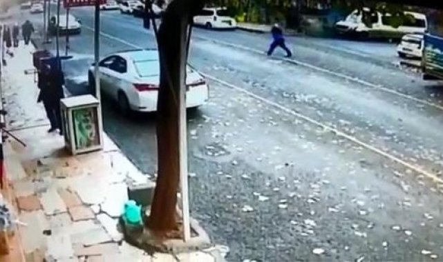 Diyarbakır&#039;da abdest alan vatandaşın 10 bin dolarını çalan hırsızlar yakalandı