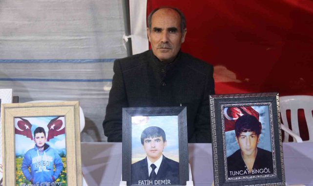 Diyarbakır'da anne ve babaların evlat nöbeti 831'inci gününde