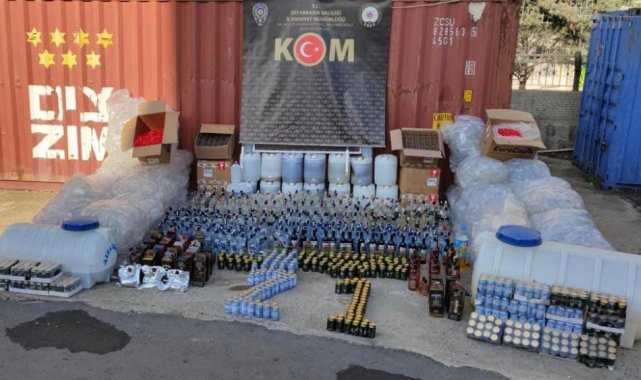 Diyarbakır'da kaçak içki operasyonunda 2 kişi tutuklandı