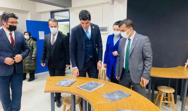 Doğanşehir ortaokulu, kütüphane ve bilim atölyesine kavuştu