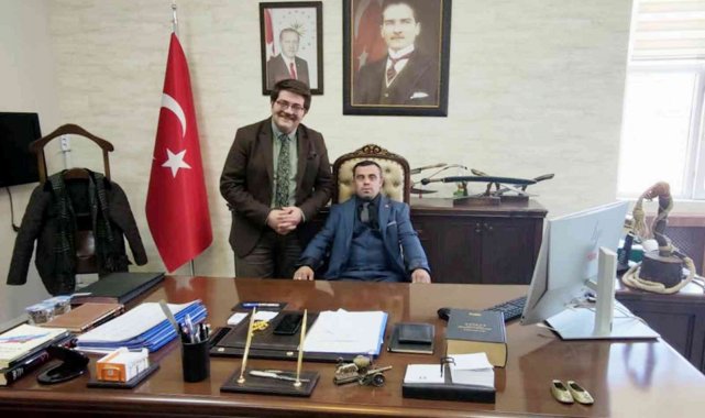 Down sendromlu Kemal, kaymakam koltuğuna oturdu