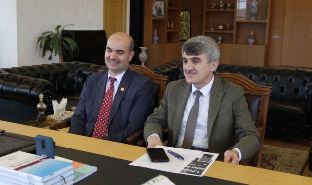 DPÜ'de 1. Proje Pazarı ve Zafer Bilim Şenliği tanıtıldı