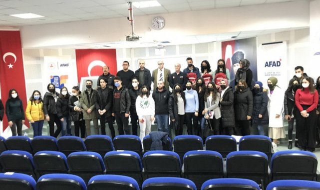 DPÜ'de Afet Farkındalığı semineri