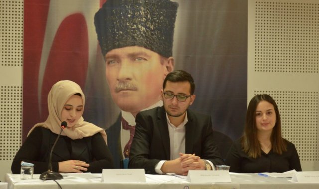 DPÜ&#039;de &quot;Gönüller Sultanı Yunus Emre&quot; isimli panel