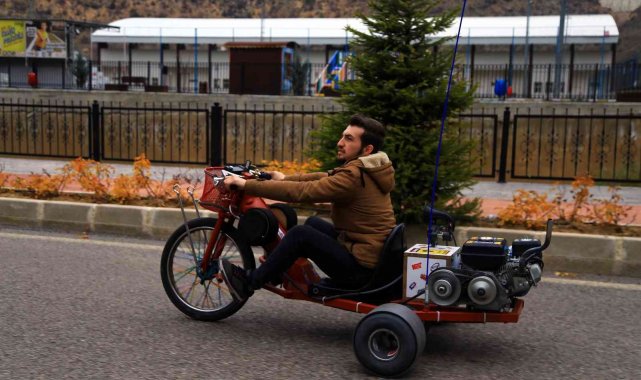 Drift yapmak için kendi araçlarını tasarladılar