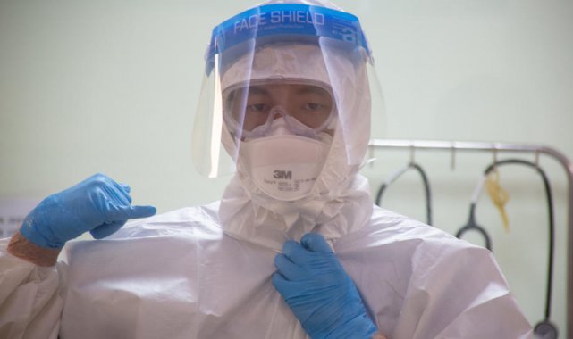 DSÖ Avrupa Direktörü Kluge, 2022'de Covid-19 vakalarına karşı uyardı