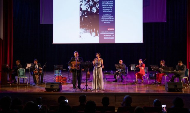 EBYÜ'de "Öğretmenler Günü" kutlama programı düzenlendi