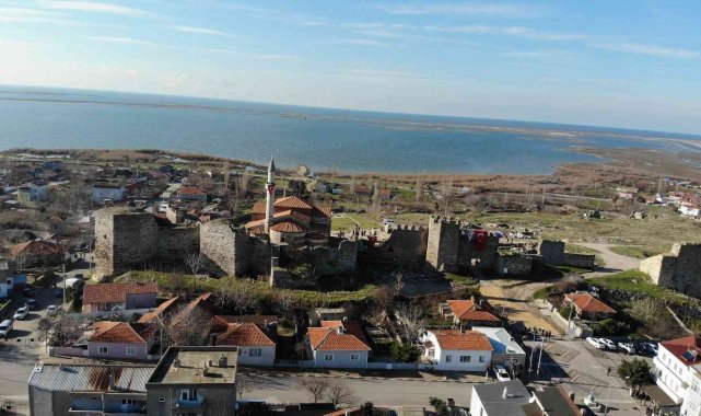 Edirne&#039;nin &quot;Enez Ayasofyası&quot; 56 yıl sonra ibadete açıldı