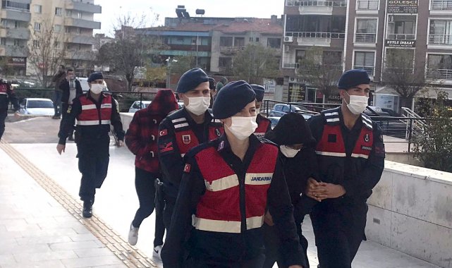 Edremit'te fuhuş operasyonu