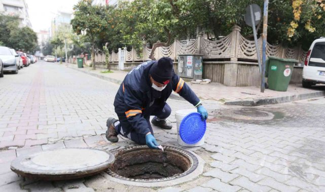 Efeler Belediyesi&#039;nin sağlık işleri ekipleri yoğun mesai yapıyor