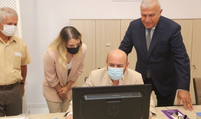 Efeler Kariyer Merkezi, 3 ayda 8 kişiye iş imkanı sağladı