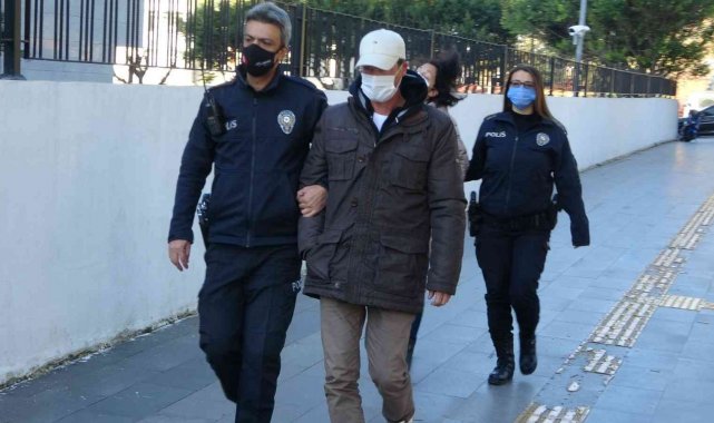 EFT yöntemiyle dolandırmadık esnaf bırakmayan Alman çift yakalandı