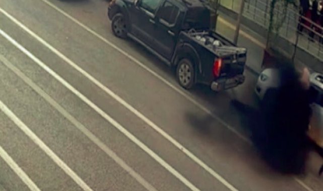 Egzozdan çıkan siyah dumanla görünmez oldular