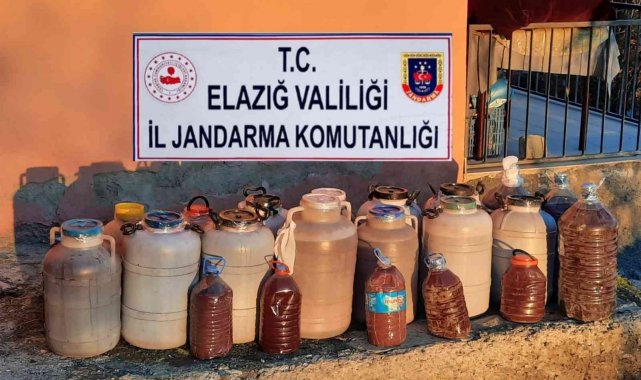 Elazığ'da 395 litre sahte içki ele geçirildi