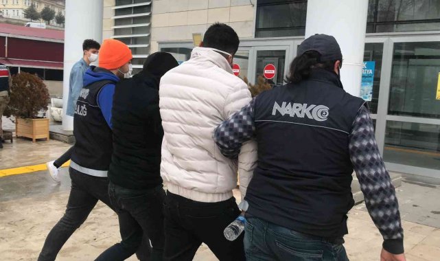 Elazığ'daki uyuşturucu operasyonunda 2 tutuklama