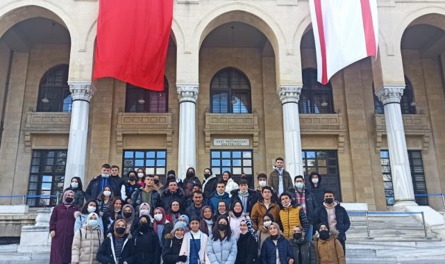 Emet'te üniversite sınavlarına hazırlanan öğrencilerin Ankara gezisi