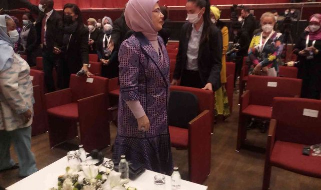 Emine Erdoğan: &quot;2023 hedefimiz, sıfır atığı Türkiye&#039;de yaygınlaştırmaktır&quot;