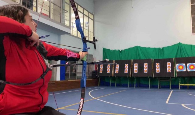 Engeller, hedef 12'den vurularak aşılıyor