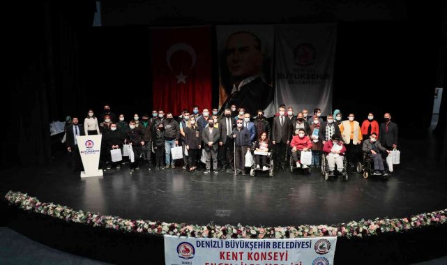 Engelli memur adaylarına ücretsiz EKPSS kursu