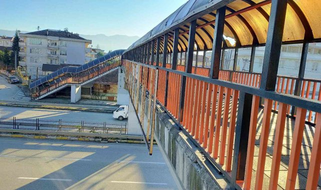 Engelli ve yaşlıların kullandığı asansörlerin elektronik aksamlarını çaldılar