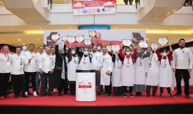 Engelliler çikolata yapmayı öğrendi