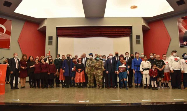 Engelliler Gününde renkli görüntüler