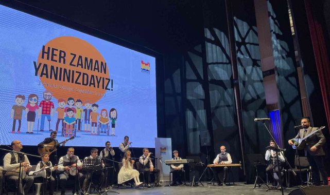 Engellilerin sahne gösterisi mest etti