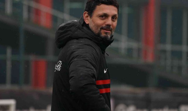 Erol Bulut: "Fenerbahçe maçında hak ettiğimiz 3 puanı aldık"