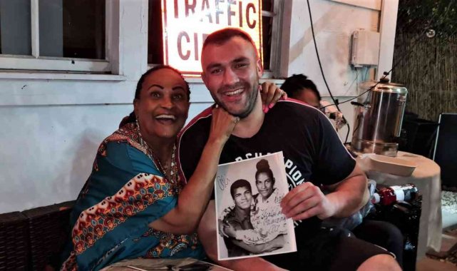 Erol Ceylan, Hollywood'da üç boksörü ringe çıkarıyor