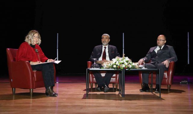 ERÜ'de "Anadolu'da İnsan Halleri: Tasavvuf Geleneğinde İnsan Felsefesi" söyleşisi düzenlendi