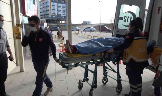 Eşini rahatsız eden kargocuyu sokak ortasında vurdu