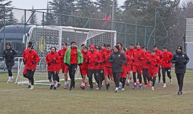 Eskişehirspor ikinci yarı hazırlıklarına başladı